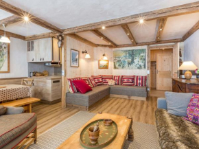 Charmant appartement rénové avec balcon sud, proche des pistes et commodités à Val-d'Isère - FR-1-694-105